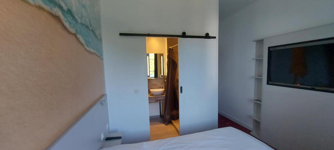 Hotel Le Passiflore Saint-Pol-de-Léon Buitenkant foto